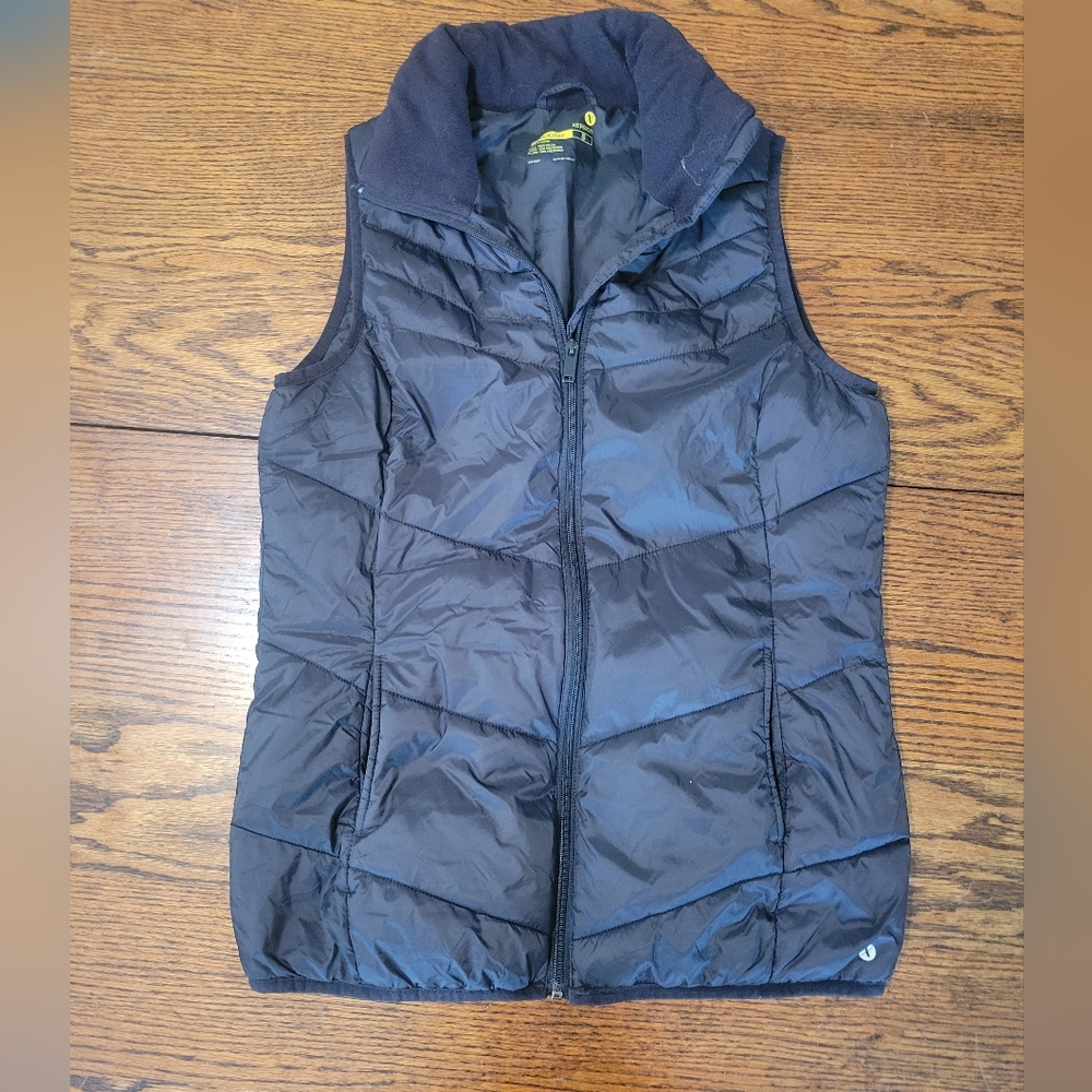 SOLD Packable Puffer Vest